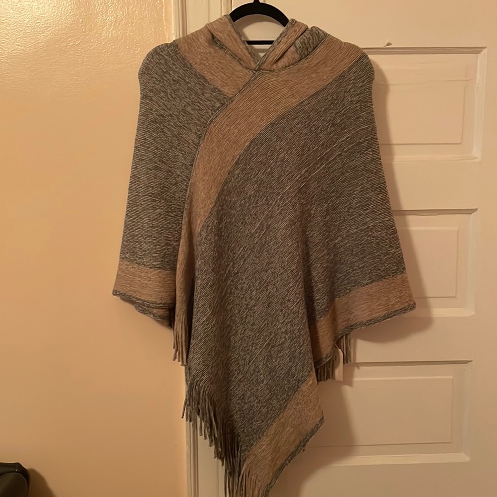 Brand New super cute poncho
